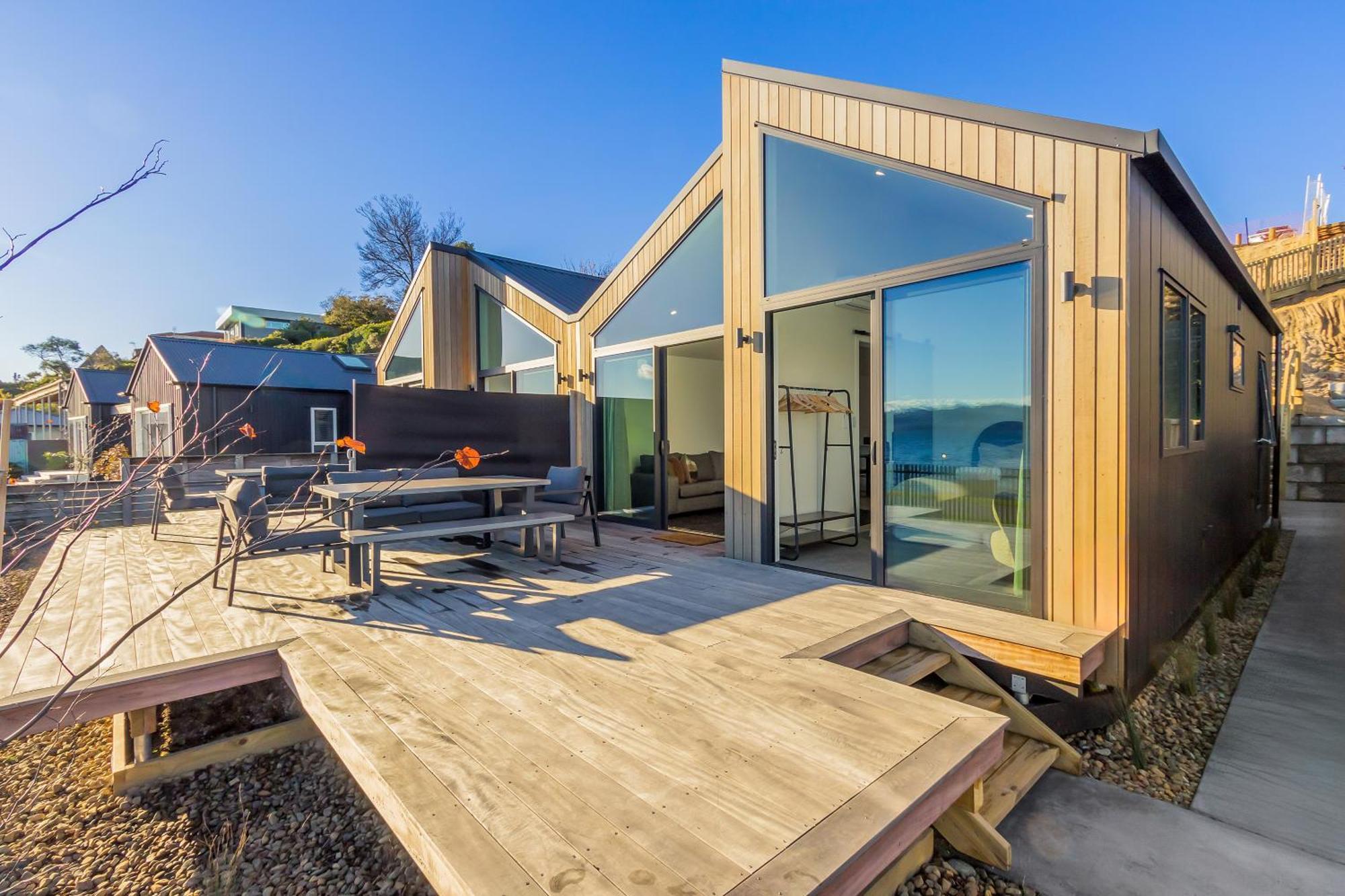 Absolute Lakefront House Таупо Экстерьер фото