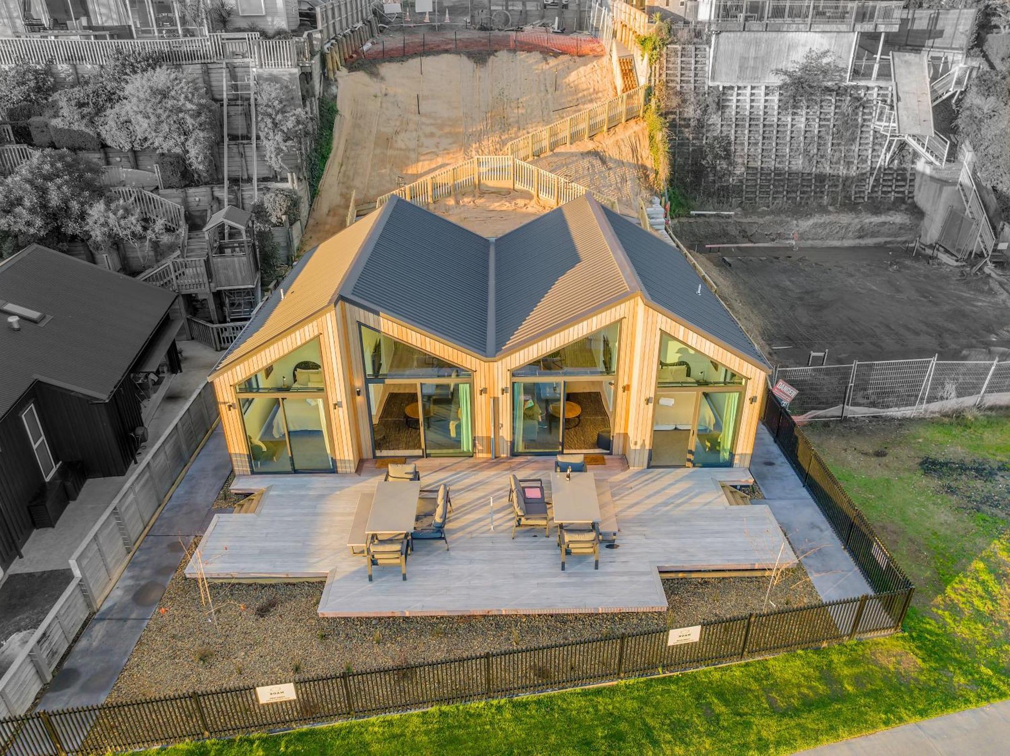 Absolute Lakefront House Таупо Экстерьер фото